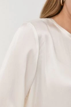 Γυναικεία Μπλούζες Μπλούζα με μείγμα μεταξιού Marella μπεζ 9 Γυναικεία Μπλούζες Μπλούζα με μείγμα μεταξιού Marella μπεζ -Φτηνός Marella Κατάστημα unnamed file 865